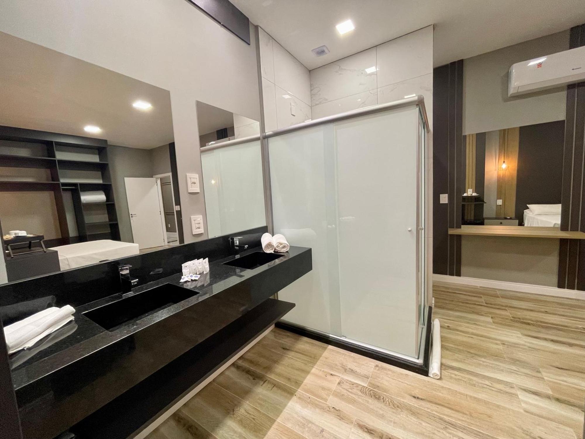 Eleganz Suites Exclusive Centro Gramado Luaran gambar